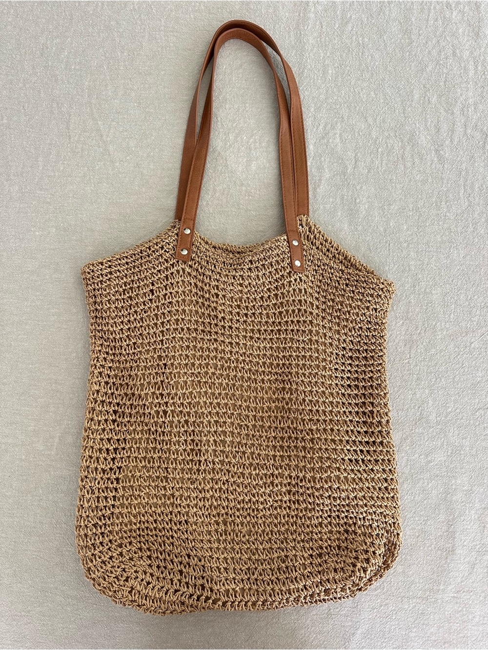 Beachy Woven Straw Tote Bag with Brown Pleather Handles